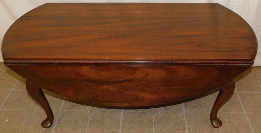 Mahogany QA Drop Leaf Coffee Table by Henkel Harris (1 of 4)