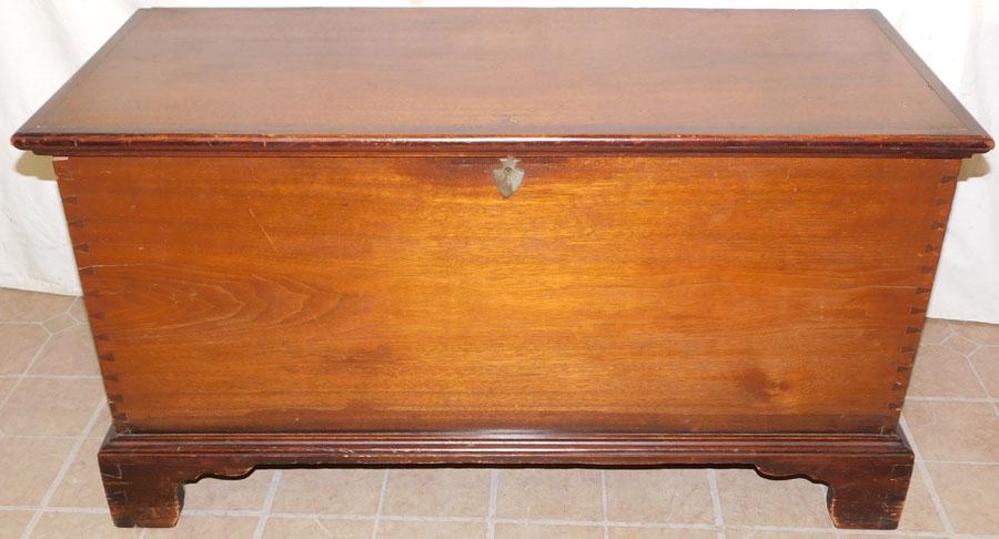 19th C Walnut Dovetailed Blanket Chest (1 of 8)