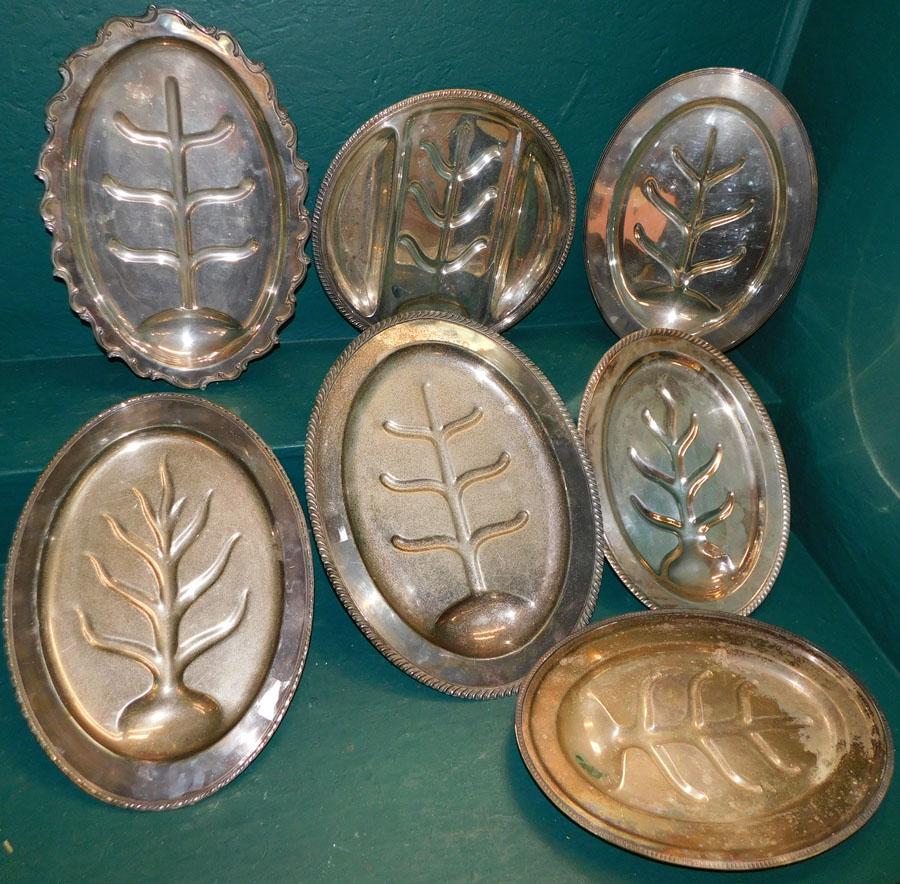 Lot Of Silver Plate Well & Tree Platters (1 of 2)