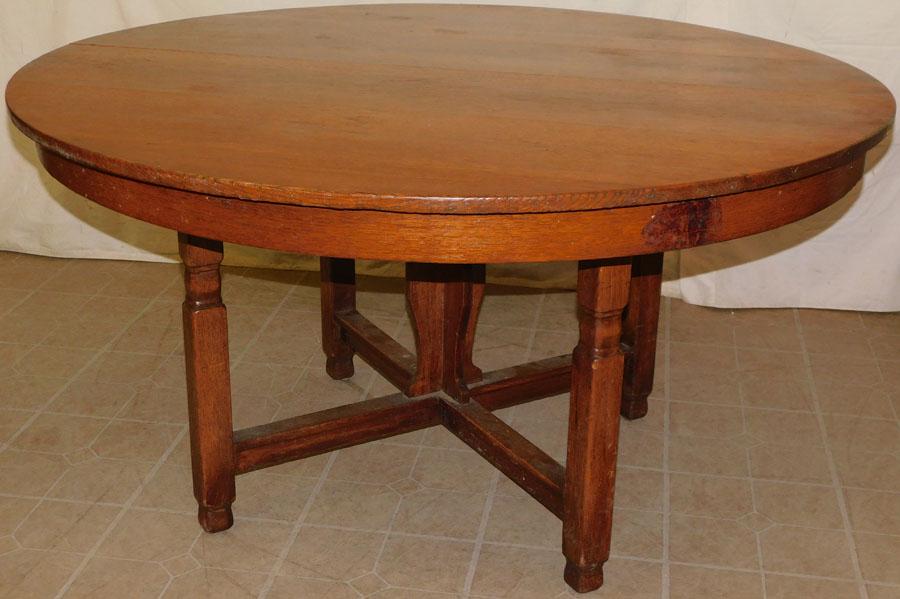 Antique Oak Pedestal Round Dining Table (1 of 3)