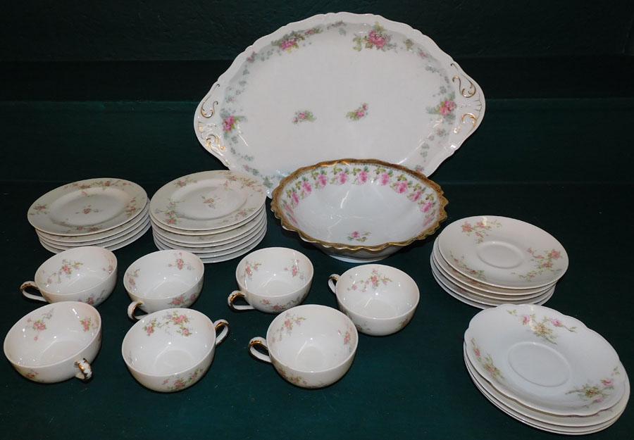 30 Pcs Haviland China (1 of 5)