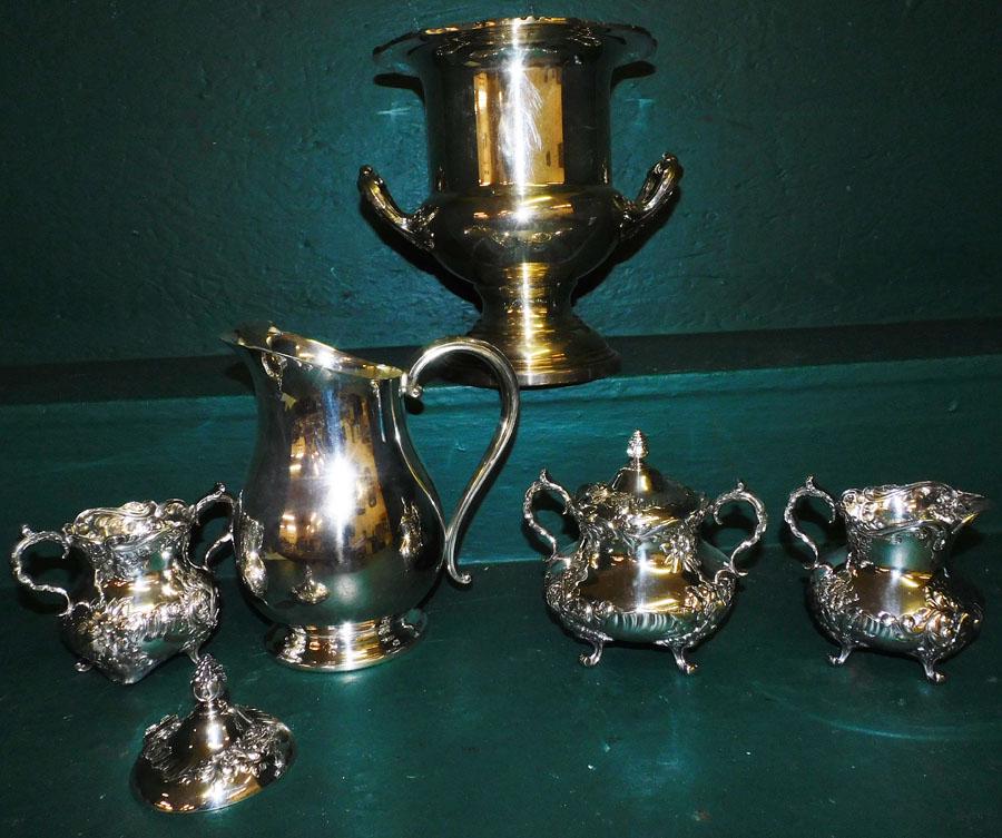 Lot Polished Silver Plate (1 of 4)