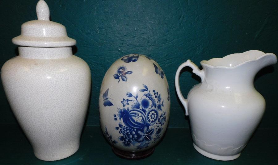 Lot Ginger Jar- Large Egg- Pitcher (1 of 1)