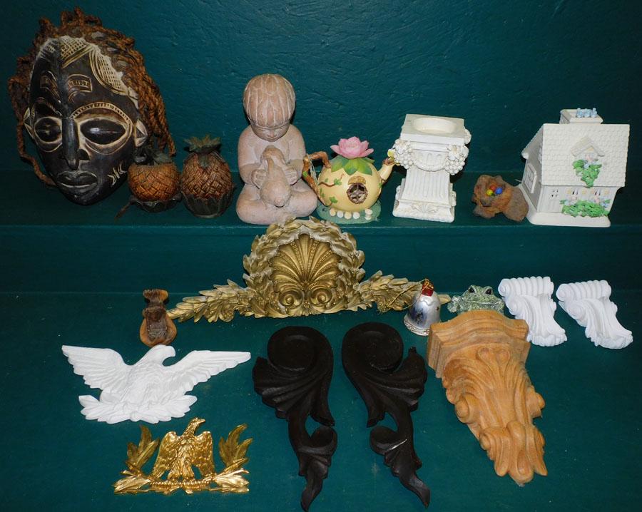 Lot Wood Carved Masks- Misc. Decorative Items (1 of 3)