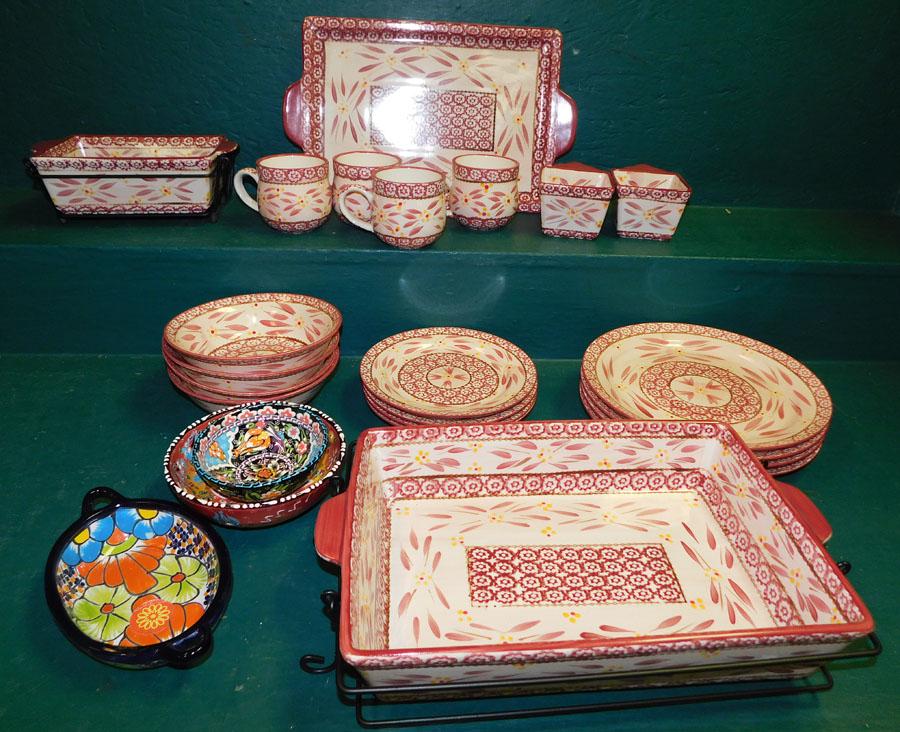 Lot Oriental Dinner Ware (1 of 2)