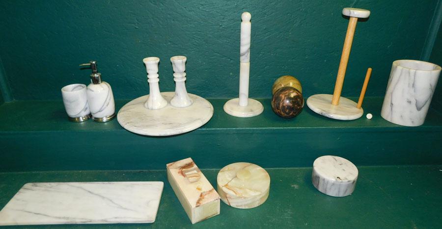 Lot Marble Stands - Candlesticks - Cutting Boards (1 of 3)