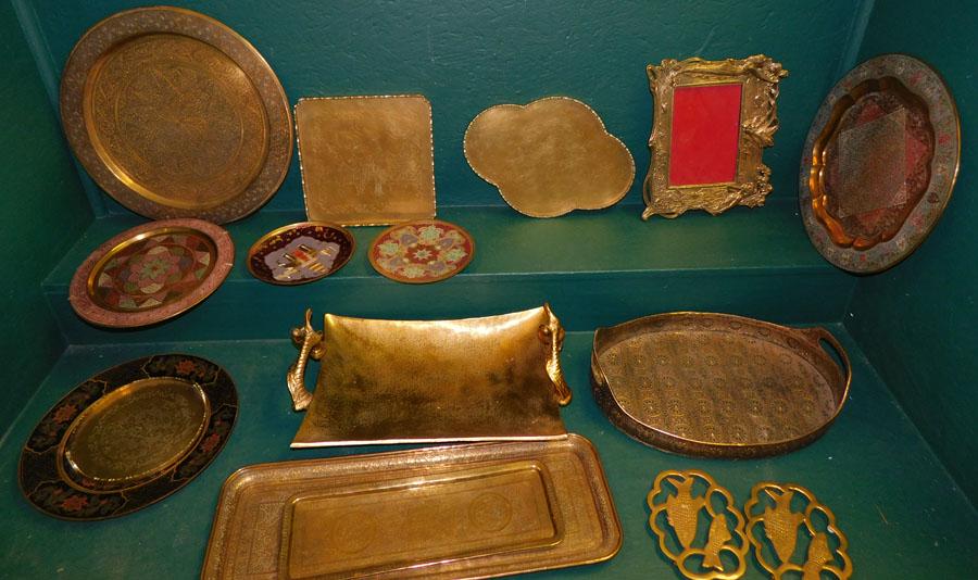 Lot Brass Trays (1 of 1)