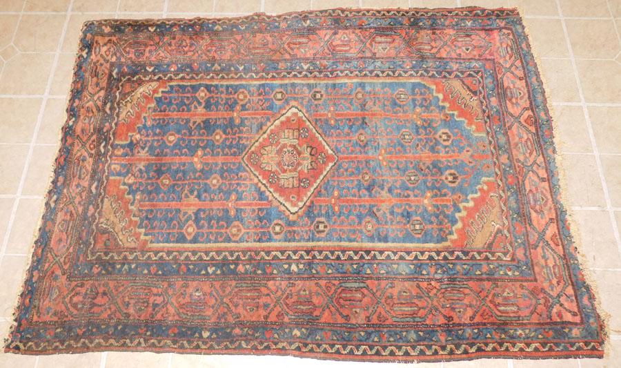3' 1" X 4' 5" Antique Handmade Wool Rug (1 of 7)