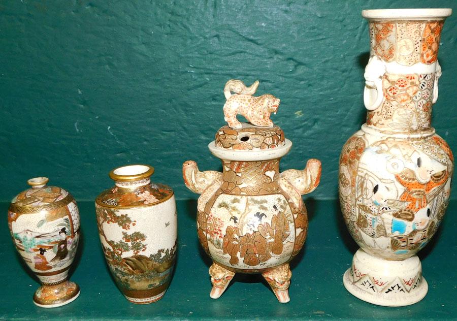 Satsuma Burner - Tall Vase - 2 Small Vases (1 of 2)