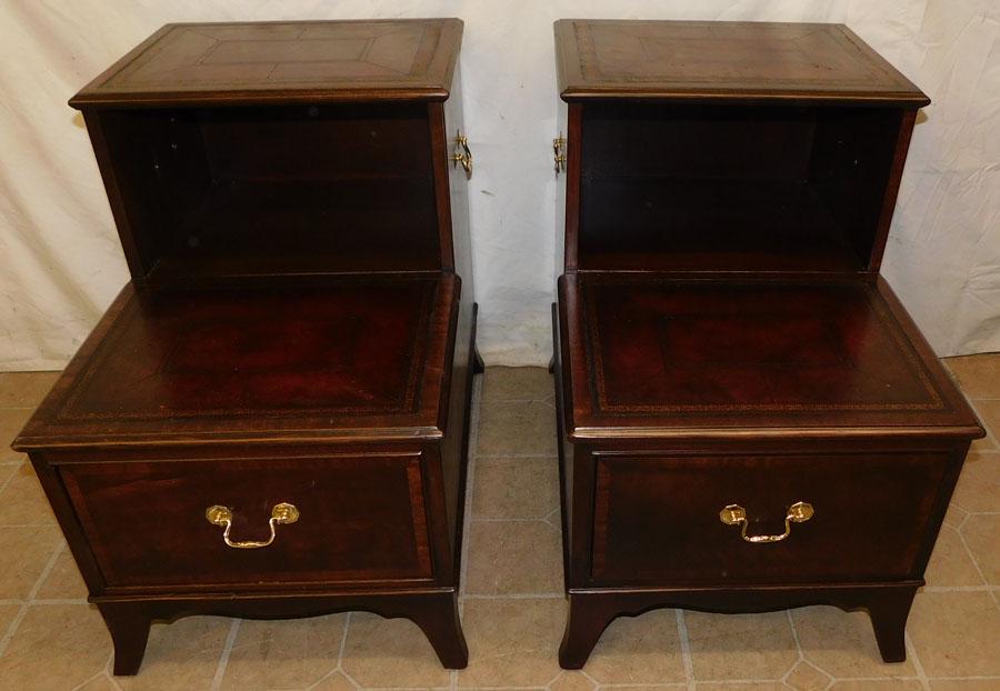 Pair Henredon Mah Tooled Leather Top Step End Tables (1 of 7)