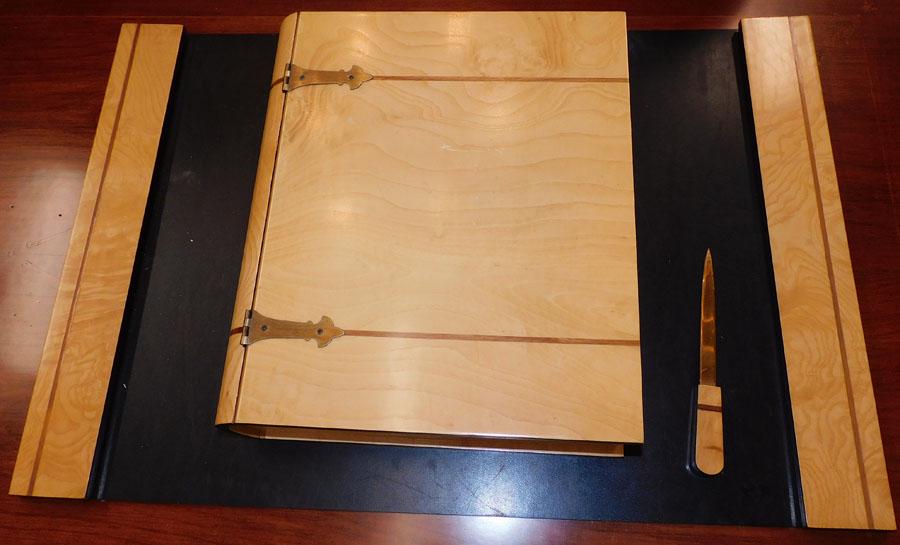 Bombay Co. Satinwood Box, Desk Mat, Letter Opener (1 of 4)