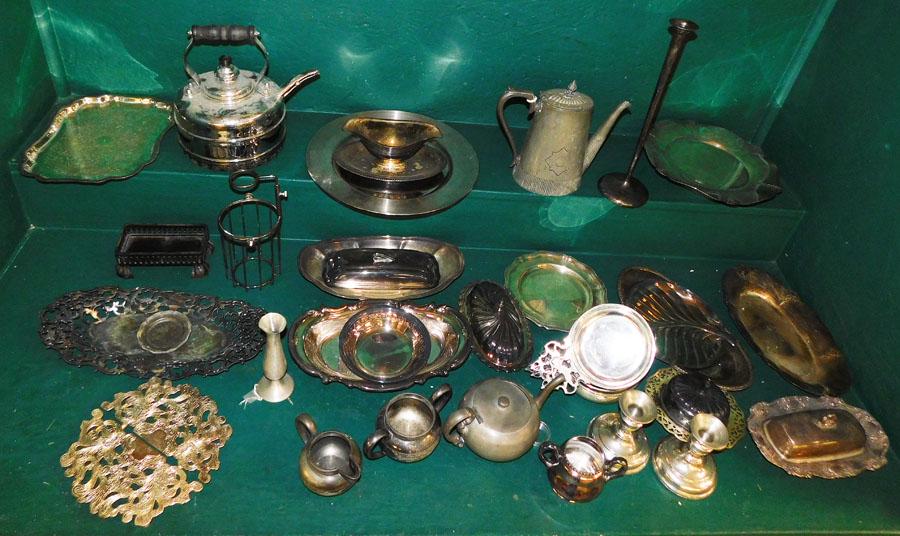 Lot Silver Plate Items (1 of 4)