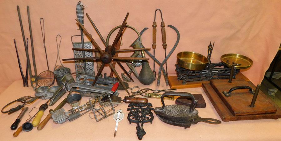 Lot Vintage Kitchen Utensils &  Brass Wood Items (1 of 3)