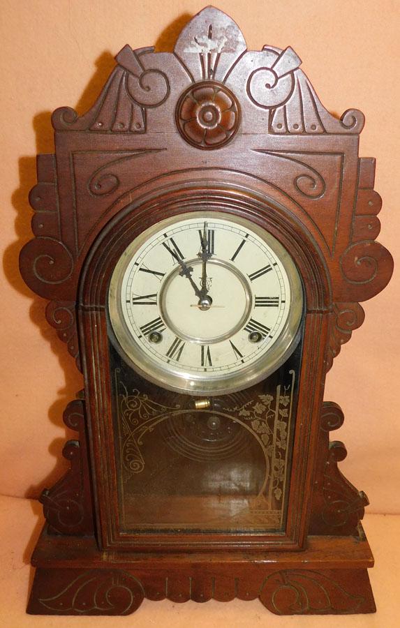 Victorian Walnut Waterbury Ginger Bread Clock (1 of 5)