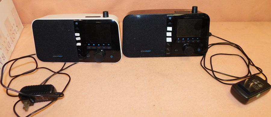 Two Vintage Radios (1 of 3)