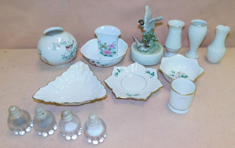 Lot Lenox Porcelain Items: Lot Lenox Porcelain Items.