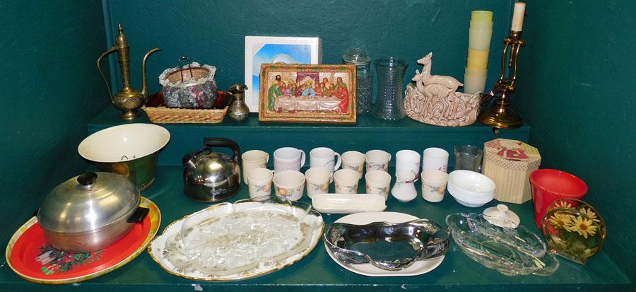 Lot Misc. Housewares (1 of 10)