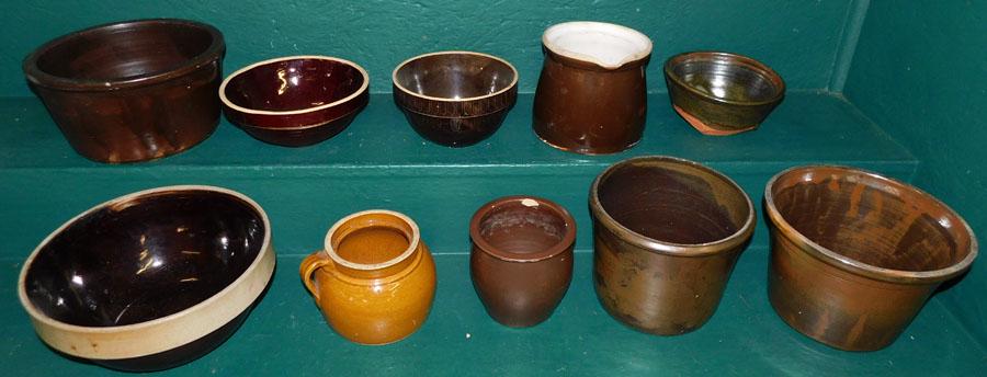 Lot Pottery Items (1 of 4)