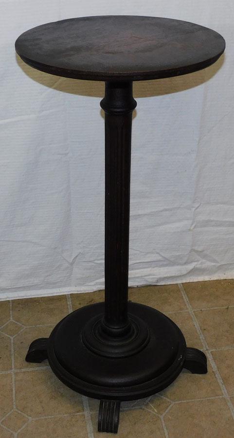 Antique Quarter Saw Oak Fluted Pedestal (1 of 2)