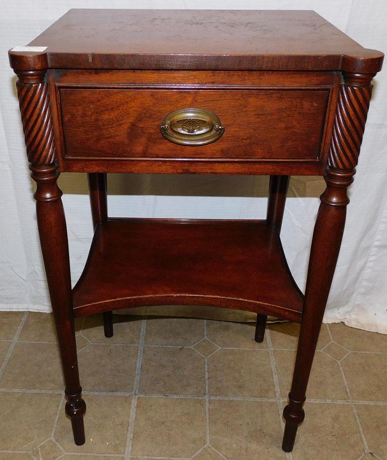 Mahogany One Drawer Night Stand By Berkley & Gay Furn.: Mahogany One Drawer Night Stand By Berkley & Gay Furn. . 17 1/2" W 14" D 28 1/2" H