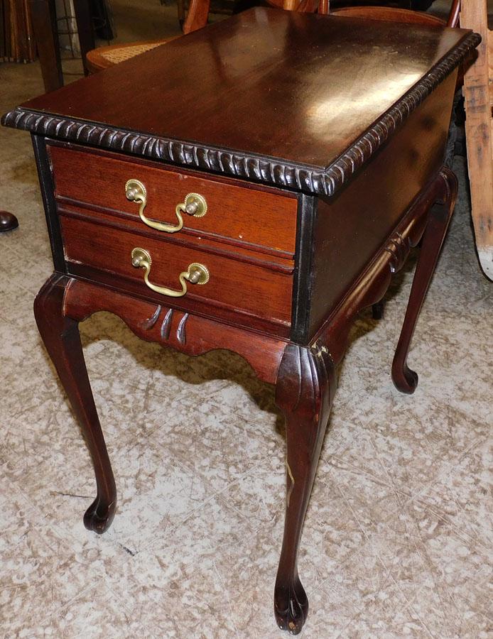 Mahogany Chippendale One Drawer End Table (Restorations) (1 of 4)