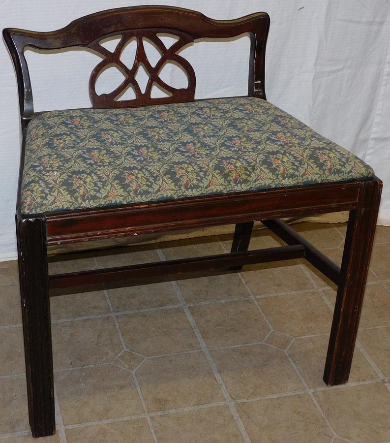 Mahogany Vanity Bench (1 of 3)