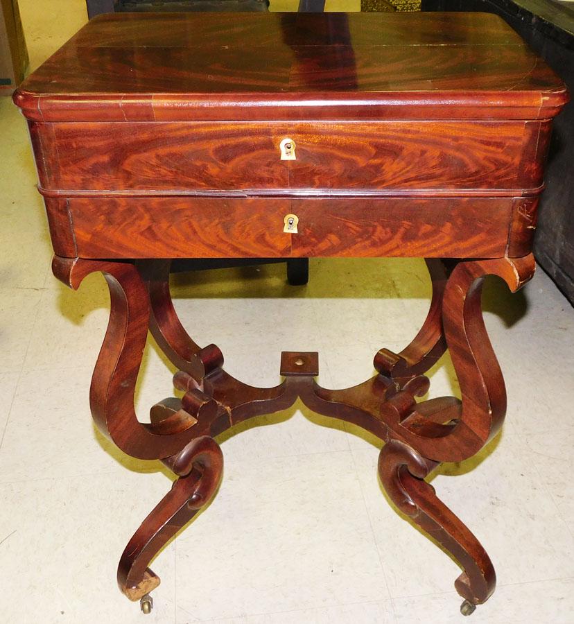 19th C Mahogany Dressing Stand (1 of 6)