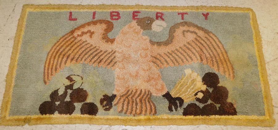 2' 8" X 5' 8" Antique/Early Vintage Hooked Eagle Rug (1 of 5)