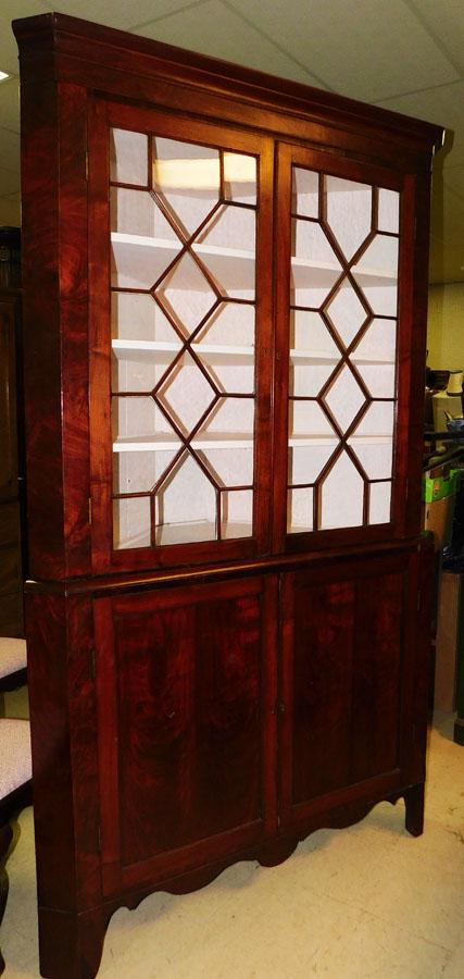 19th C Mahogany 2 Part Corner Cabinet (1 of 3)