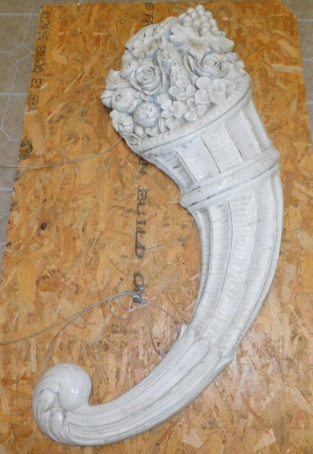 Painted Molded Gesso Cornucopia Wall Plaque (As Is) (1 of 5)