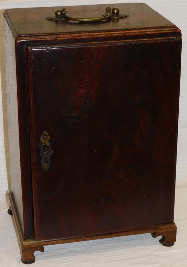 19th C Mahogany Fitted 2/4 Drawer Interior Table Top Cabinet (1 of 8)