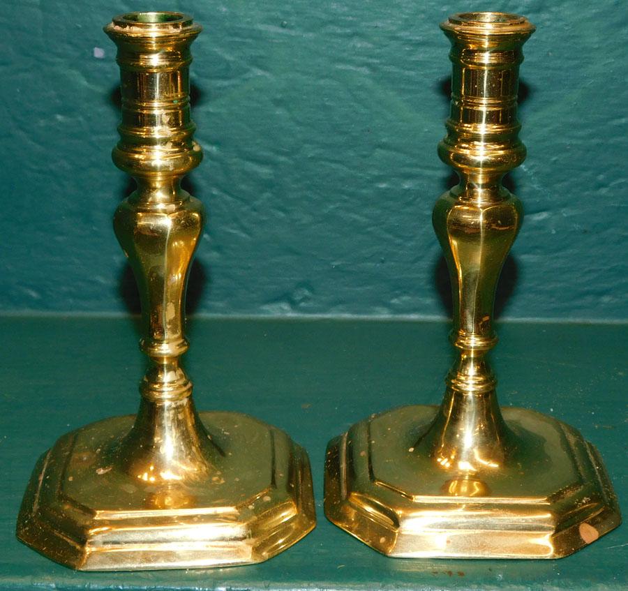 Pair Cast Brass Colonial Williamsburg Candlesticks (1 of 3)