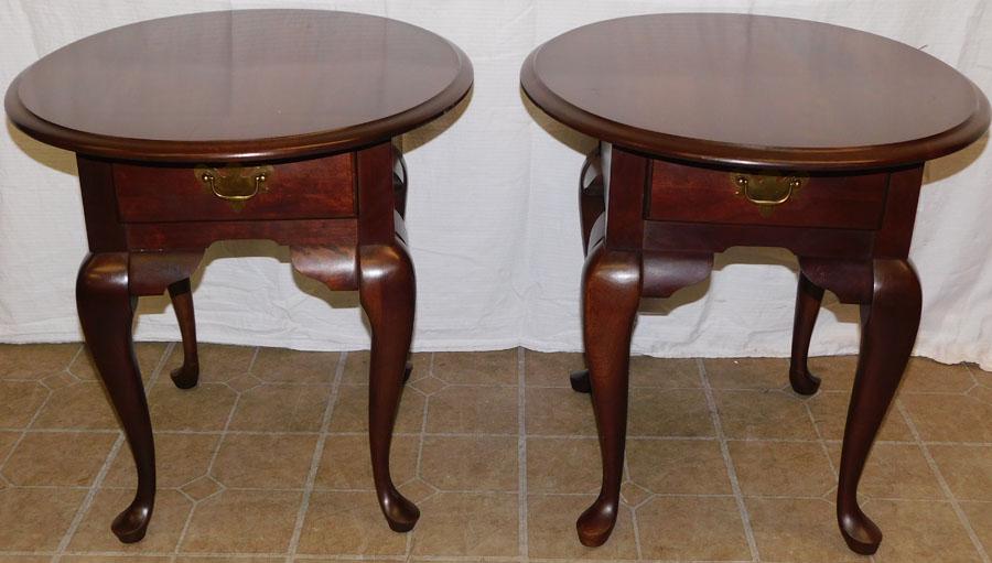 Pair Cherry Oval End Tables By Broyhill (1 of 4)