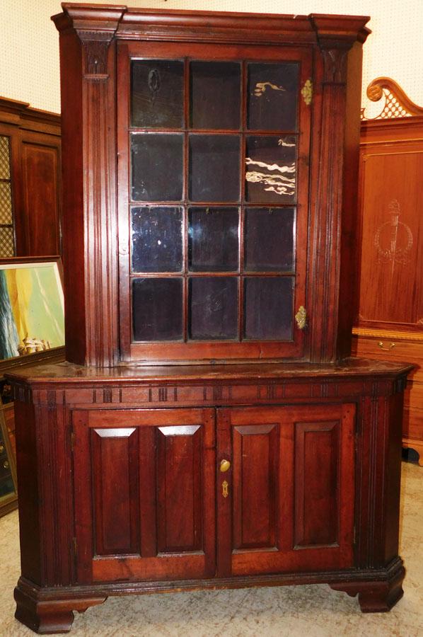 18th C Walnut 2 Pc Corner Cabinet (1 of 7)