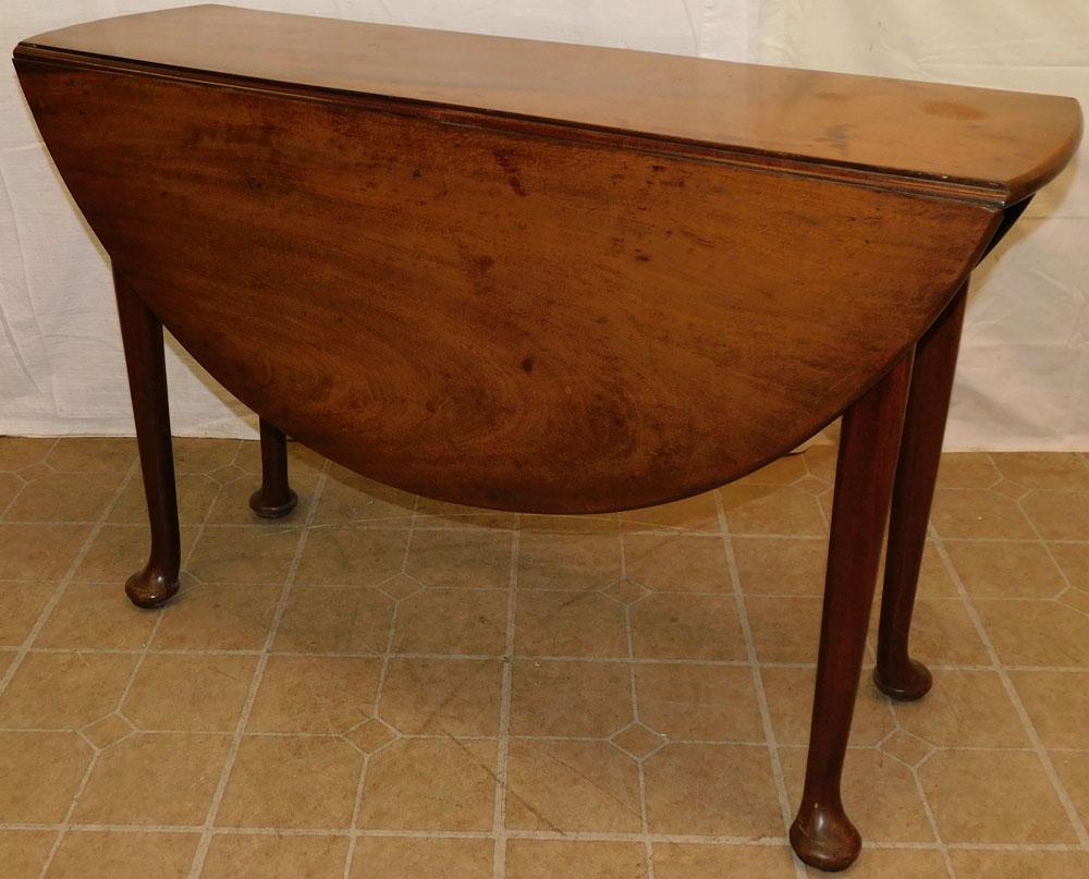 19th C Mahogany Queen Anne Drop-Leaf Table (1 of 4)