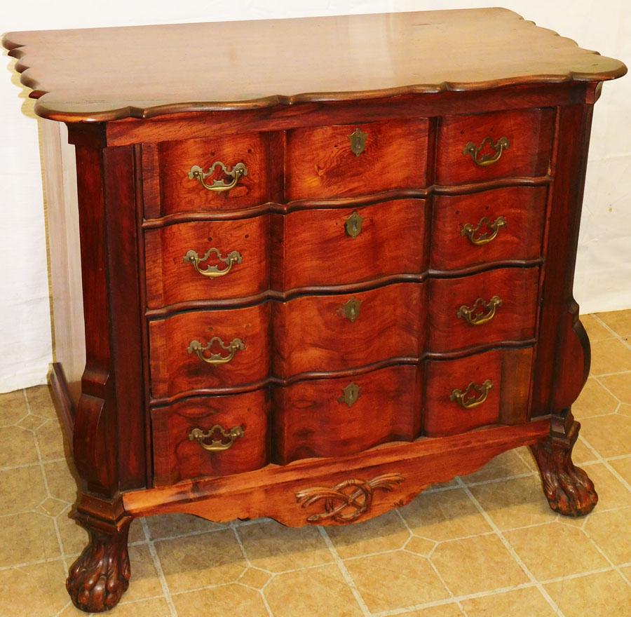 18th C Walnut Dutch Serpentine Front 4 Drawer Chest/Commode with Claw Feet (1 of 10)