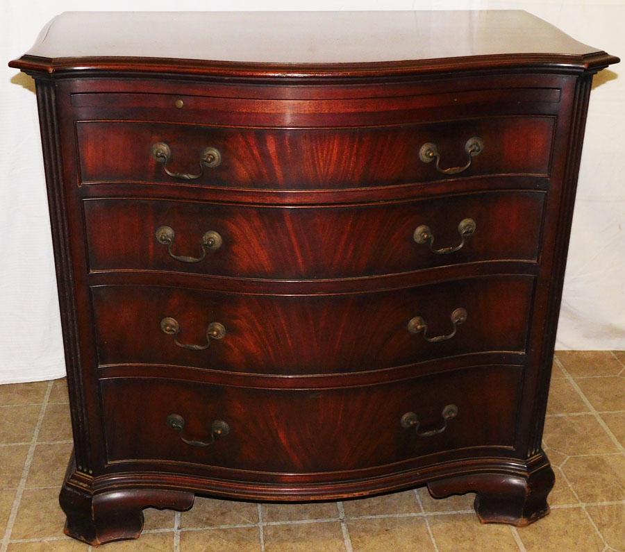Mahogany Serpentine Front 4 Drawer Chest W/ Slide (1 of 8)