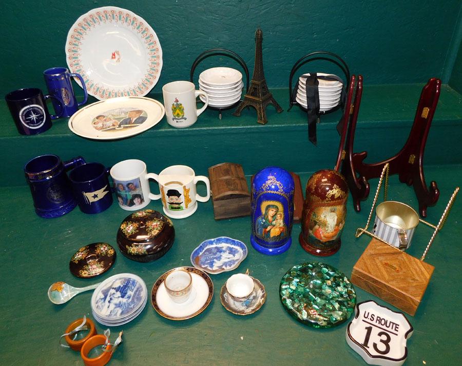 Lot Misc. Porcelain & Wooden Items (1 of 5)