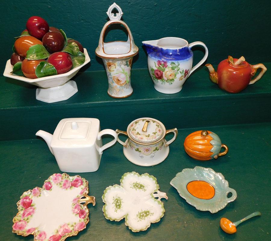 Lot Misc. Porcelain Items (1 of 6)