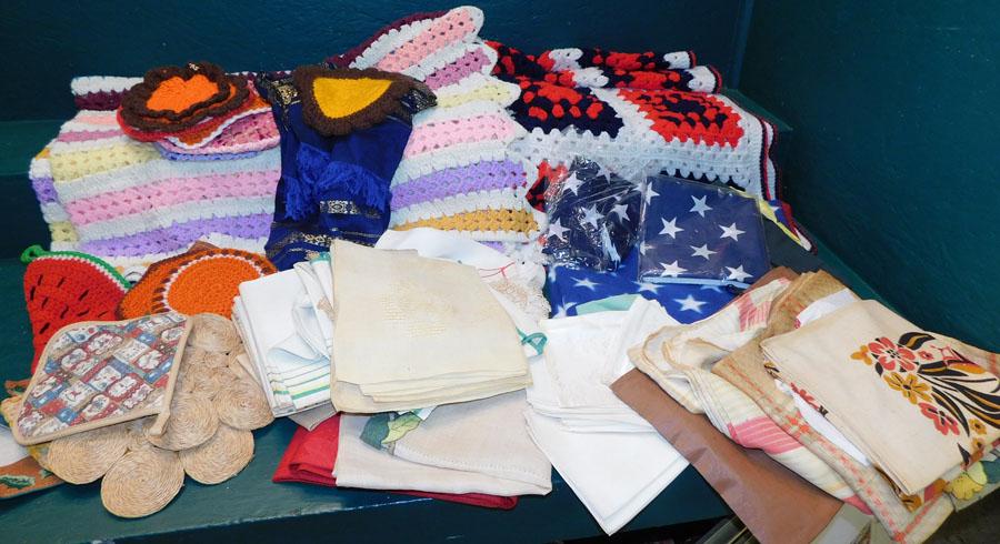 Lot Textiles: Lot Textiles.