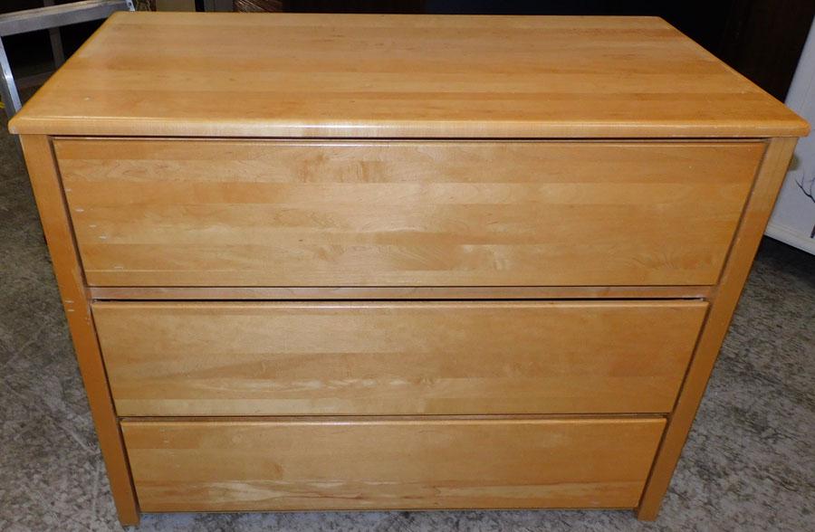 Maple 3 Drawer Chest (1 of 4)