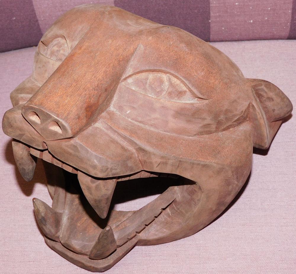 Vintage Carved Wood Jaguar or Panther Head: Vintage Carved Wood Jaguar or Panther Head . 6 3/4" x 8 3/4"