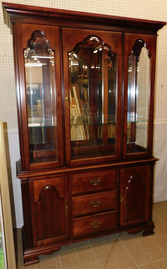 Cherry 2 Part China Cabinet By Stanley Furniture Co. (1 of 4)
