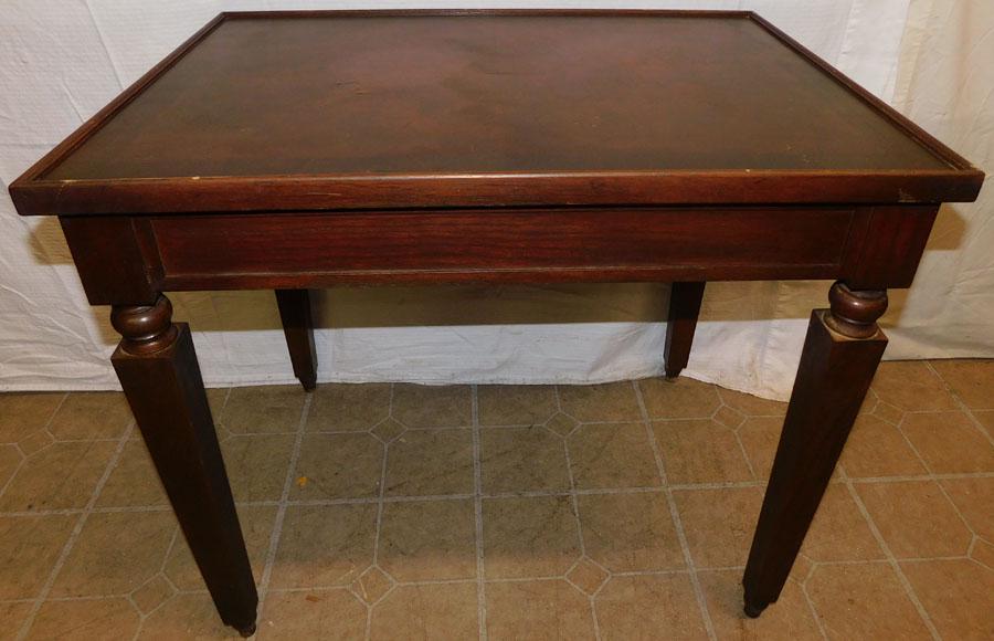 Mahogany Tea Table: Mahogany Tea Table. 30 1/2" W 20 1/2" D 36 3/4" H