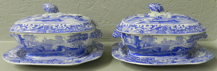 (2) Copeland Spode gravy tureens w/ under plates: (2) Copeland Spode gravy tureens with under plates in "Italian" pattern.