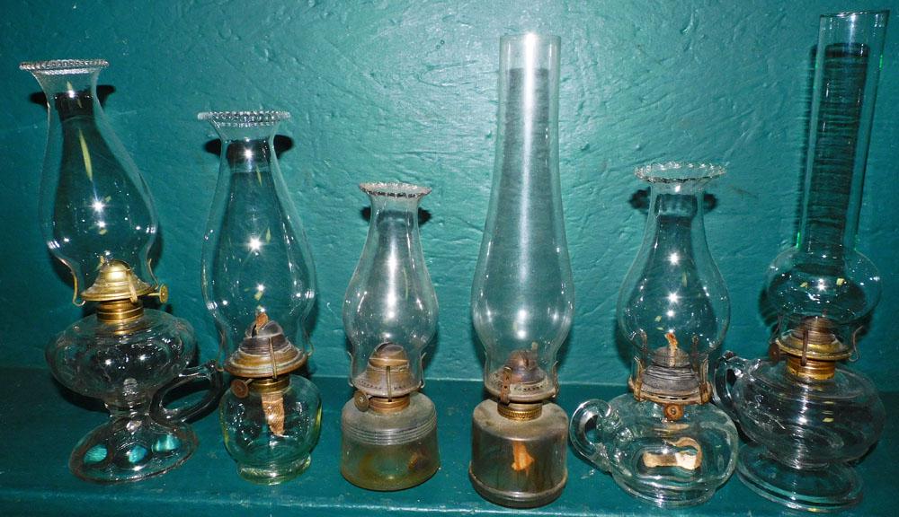 Lot of 6 Glass Oil Lamps: Lot of 6 Glass Oil Lamps . Up to 14 1/4" H