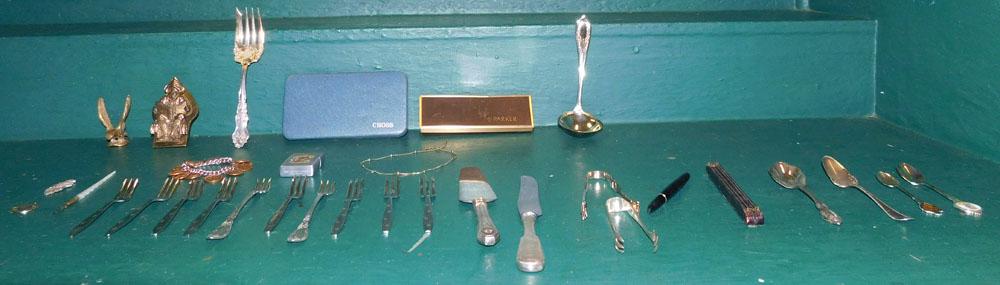 Lot of Silverplate Flatware & Brass Items (1 of 6)