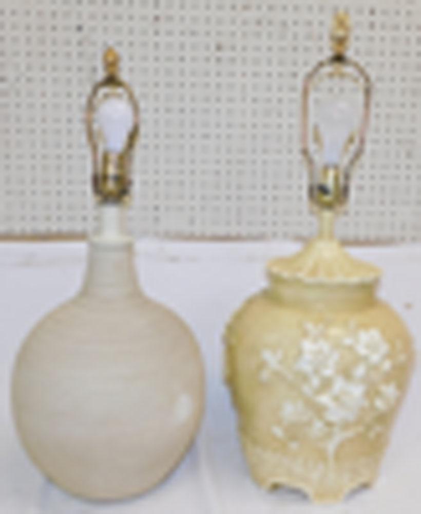 2 Ceramic Decorative Lamps (1 of 5)