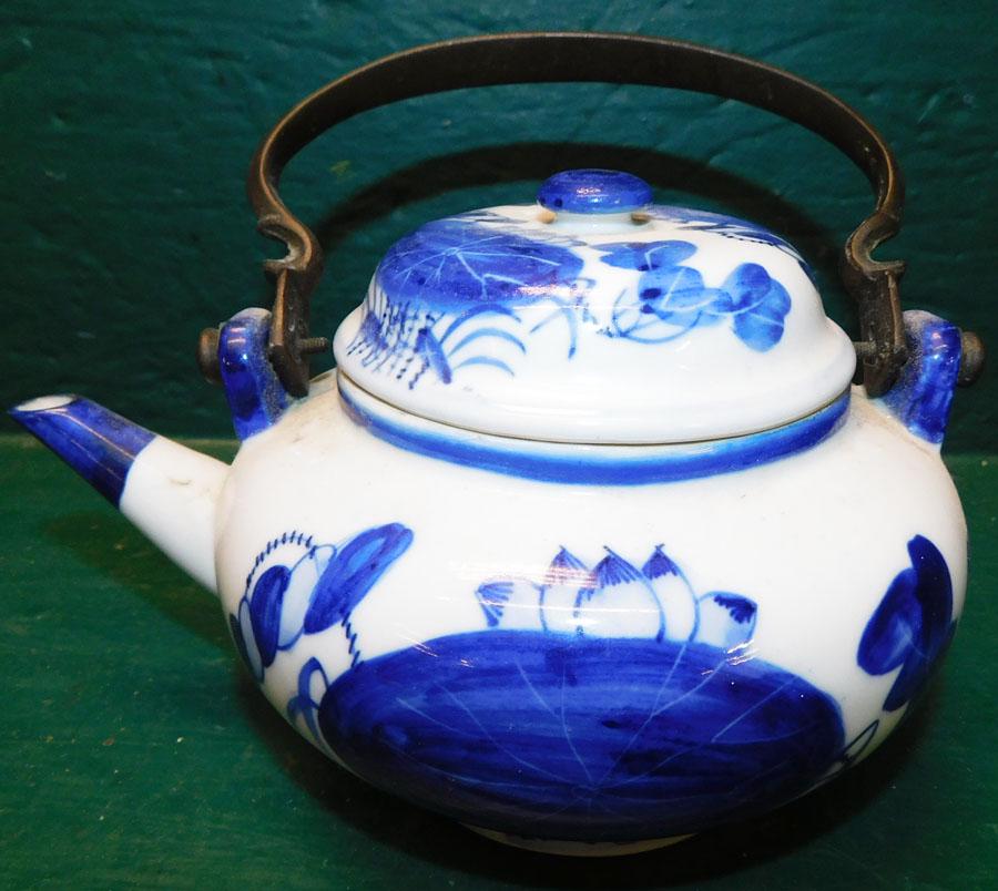 Blue & White Oriental Porcelain Tea Pot (1 of 4)