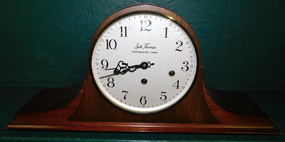 Mahogany Head & Shoulders Seth Thomas Shelf Clock (1 of 3)